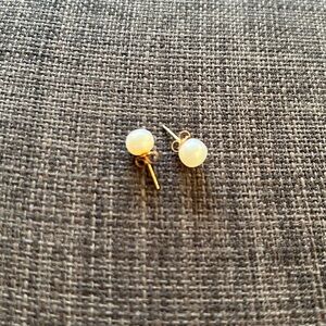 Helzberg Elegant Genuine Pearl Stud Earrings